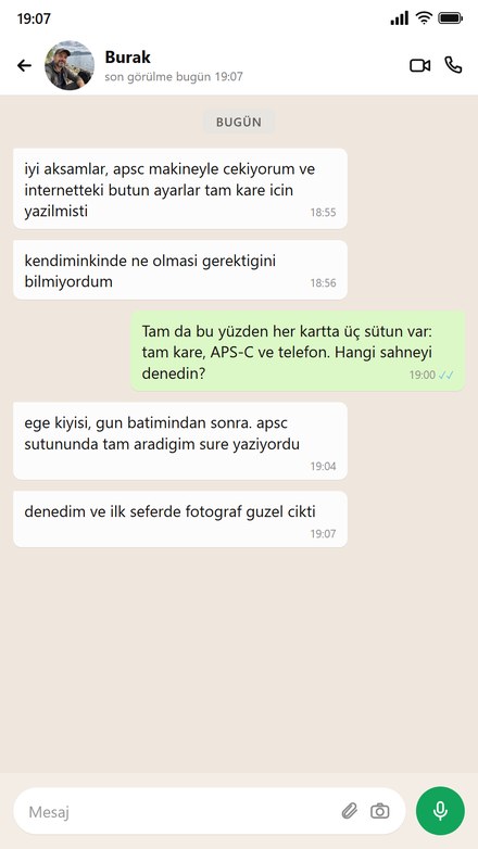 APS-C makineli biri, üç sütun sayesinde neyi ayarlayacağını bildiğini yazıyor